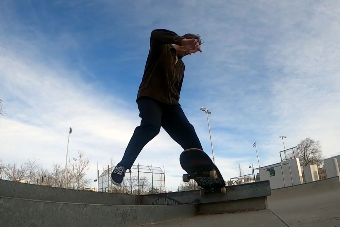 No Comply Tailslide