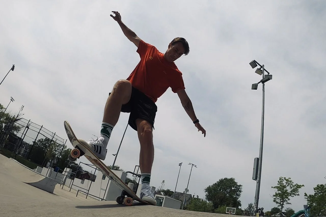 Mini Tailslide on Bank