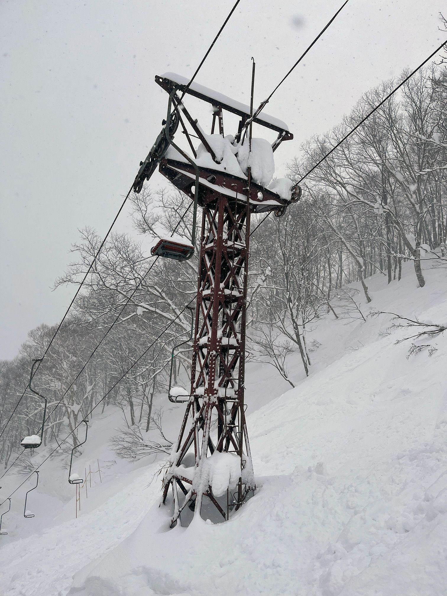 Old single chair lift