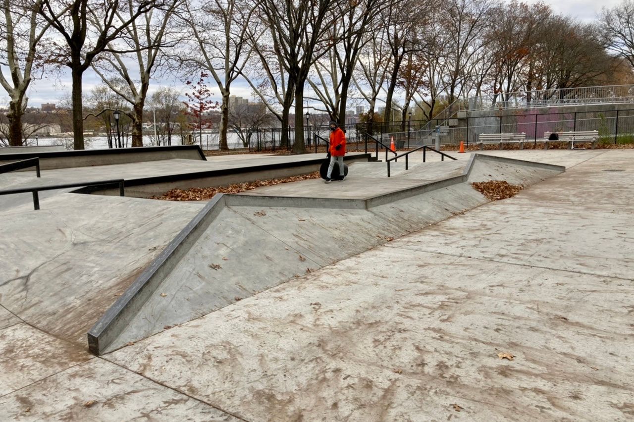 Riverside skate park