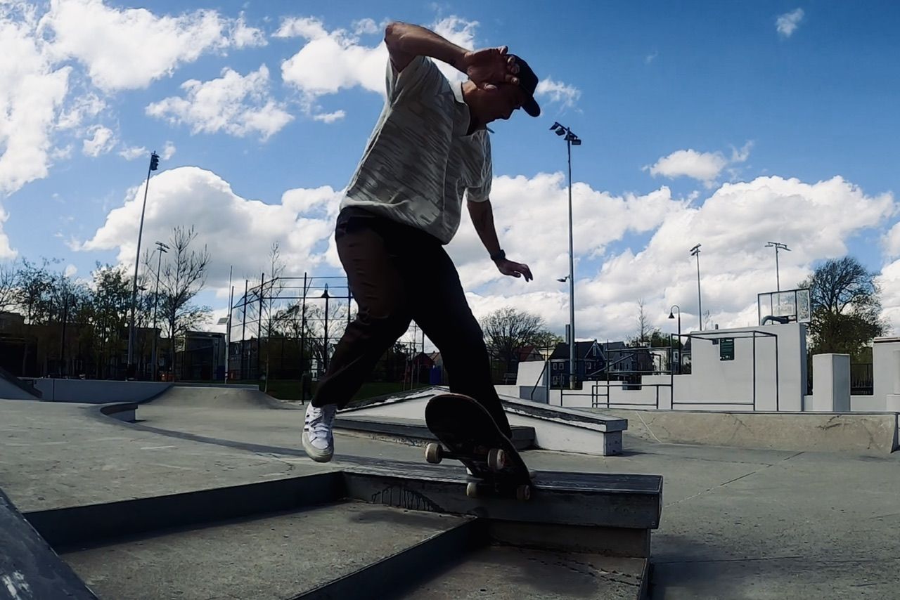 No comply tailslide