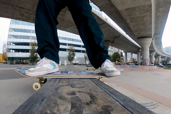 Bank to curb boardslide